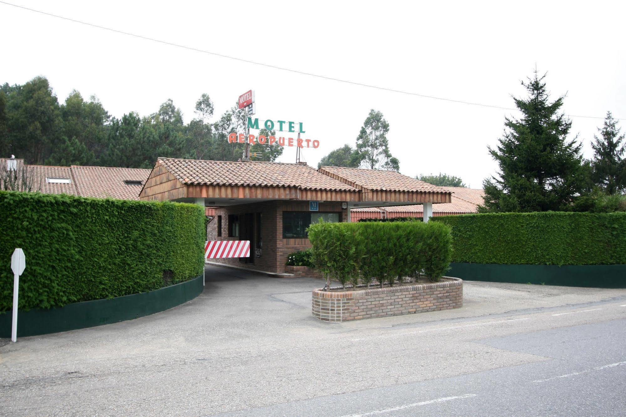 Motel Aeropuerto Vigo Bagian luar foto